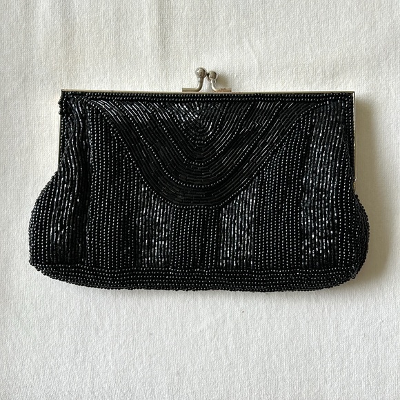 Black beaded clutch evening bag. - Picture 2 of 4